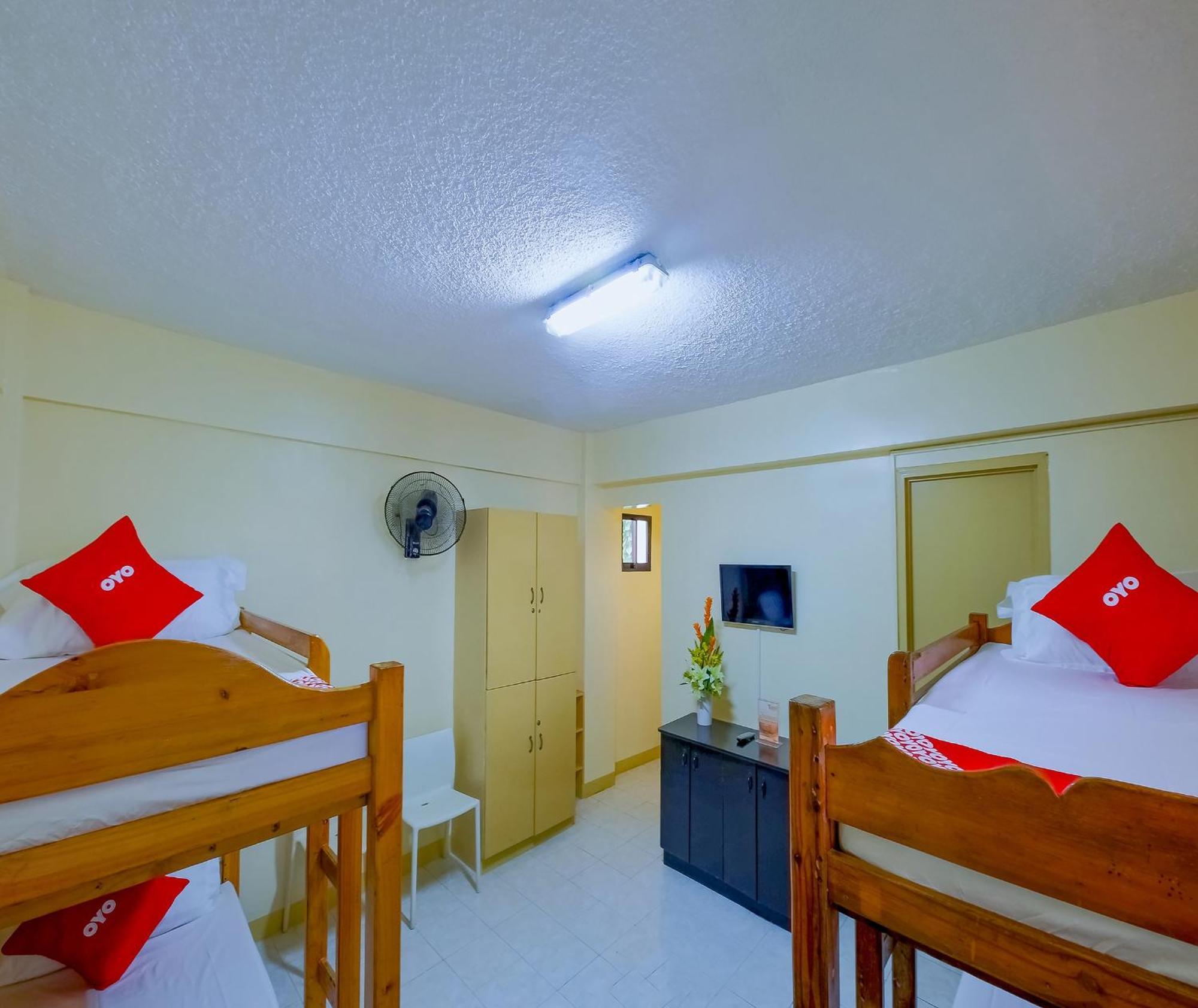 Oyo 840 Orangenest Apartelle Manila Exterior photo